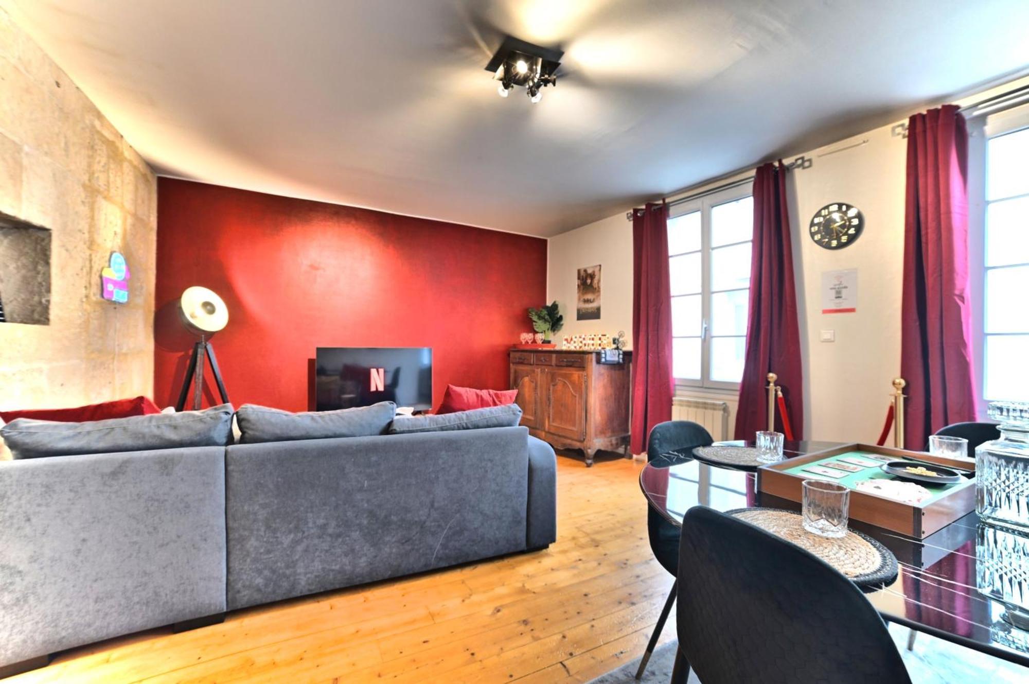 Olympia - Terrasse - Parking Gratuit - Centre Ville - Rez De Chaussee - Fibre Tv 4K Saintes Luaran gambar